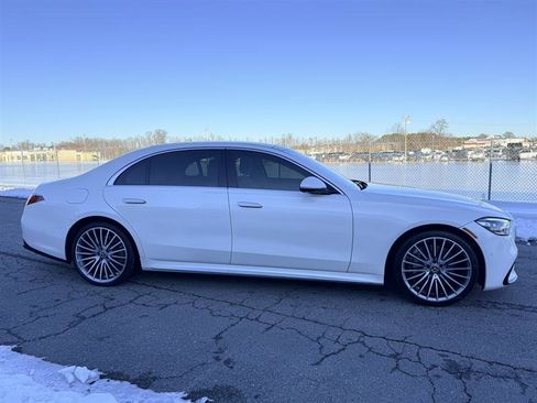 Used 2022 Mercedes-Benz S 580 4MATIC Sedan image 5