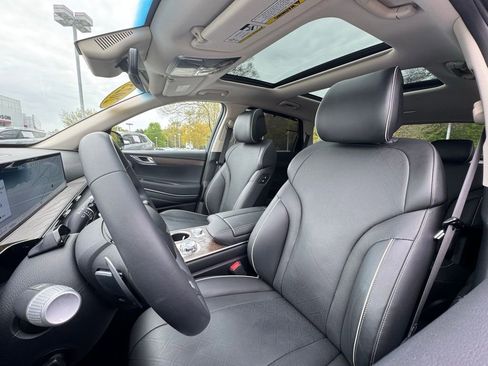 Used 2025 Genesis GV80 3.5T Advanced AWD/4WD image 27