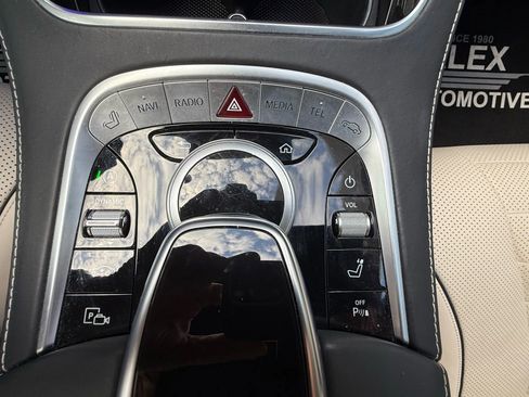 Used 2018 Mercedes-Benz S 560 Sedan image 38