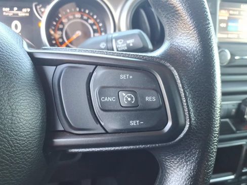 Used 2021 Jeep Wrangler Unlimited Sport AWD/4WD image 30