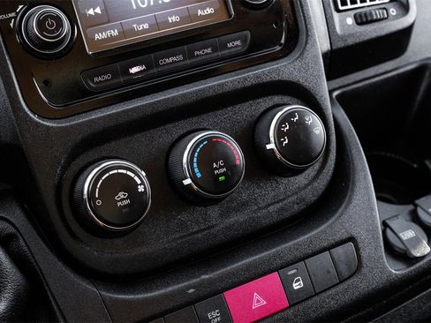 Used 2019 RAM ProMaster 2500 image 20