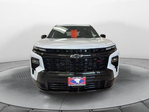 New 2026 Chevrolet Traverse RS w/ LPO, Floor Liner Package image 2