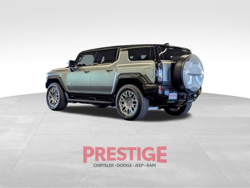 Used 2024 GMC Hummer EV 3X AWD/4WD image 13