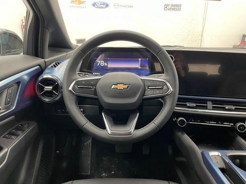 New 2026 Chevrolet Equinox EV LT image 11