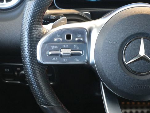 Used 2021 Mercedes-Benz GLB 35 AMG 4MATIC image 12