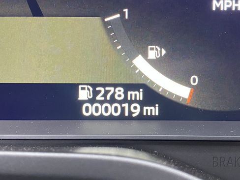 New 2025 Mitsubishi Outlander AWD image 10