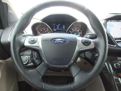 Used 2016 Ford Escape Titanium FWD image 22