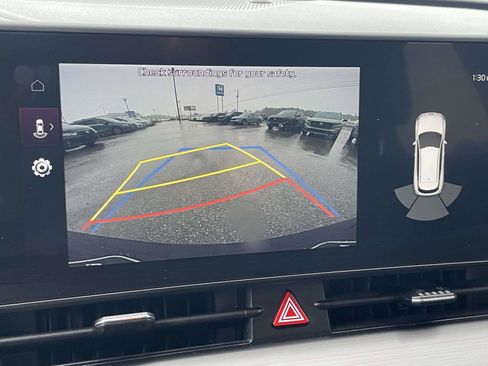 Used 2023 Kia Sportage EX image 20