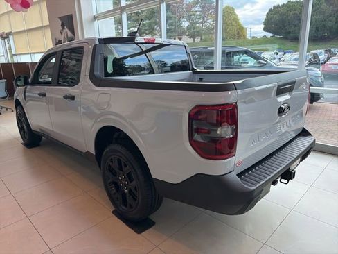 New 2025 Ford Maverick XLT w/ XLT Luxury Package image 4