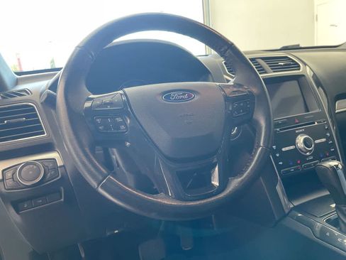 Used 2018 Ford Explorer Sport w/ Equipment Group 401A AWD/4WD image 14