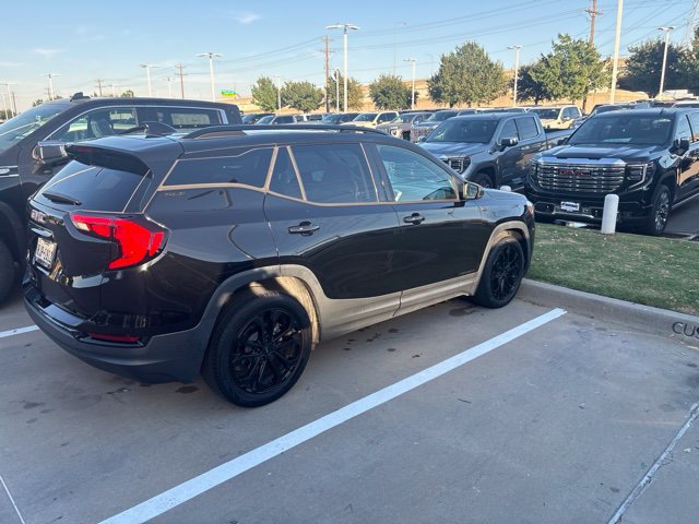 Used 2020 GMC Terrain SLE w/ Driver Convenience Package FWD image 4