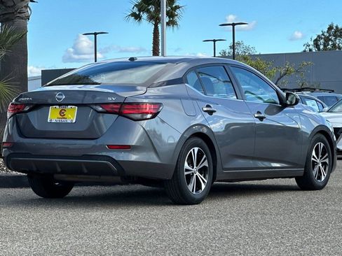 Used 2021 Nissan Sentra SV image 4