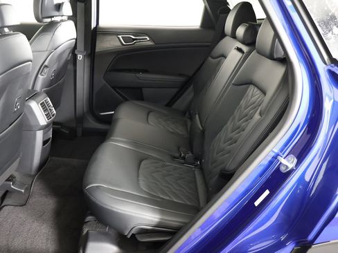 Used 2023 Kia Sportage X-Line w/ X-Line Premium Package AWD/4WD image 37