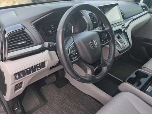 Used 2022 Honda Odyssey Elite image 10