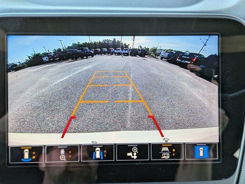 Used 2023 Chevrolet Equinox RS AWD/4WD image 24