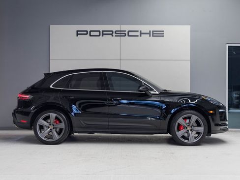 Used 2022 Porsche Macan S image 8