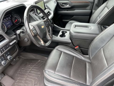 Used 2021 Chevrolet Suburban High Country AWD/4WD image 29
