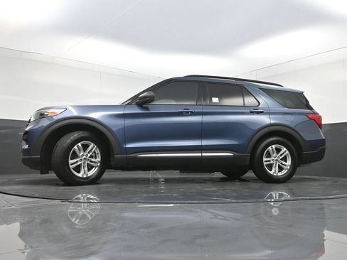 Used 2020 Ford Explorer XLT RWD image 29