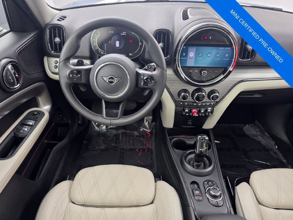 Used 2023 MINI Cooper Countryman S w/ Signature Upholstery Package FWD image 13