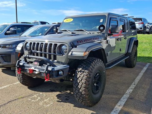 Used 2021 Jeep Gladiator Rubicon AWD/4WD image 2