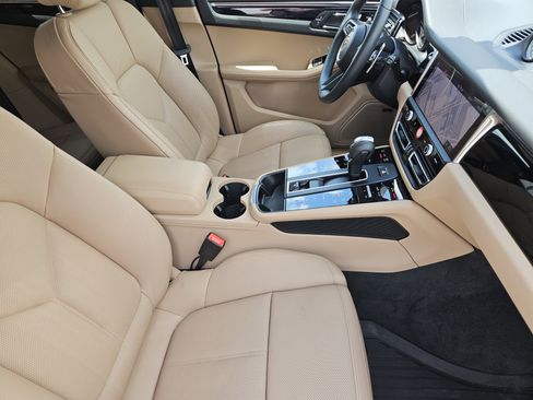 Certified 2026 Porsche Macan AWD/4WD image 15