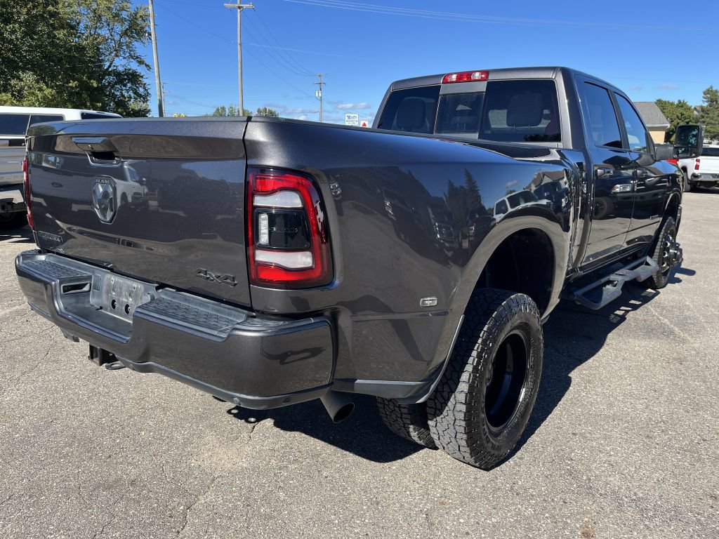 Used 2024 RAM 3500 Big Horn w/ Night Edition AWD/4WD image 6