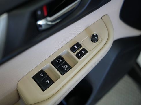 Used 2019 Subaru Outback 2.5i Premium AWD/4WD image 47