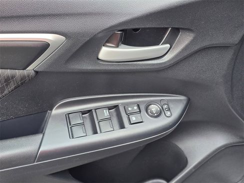 Used 2019 Honda Fit EX image 24