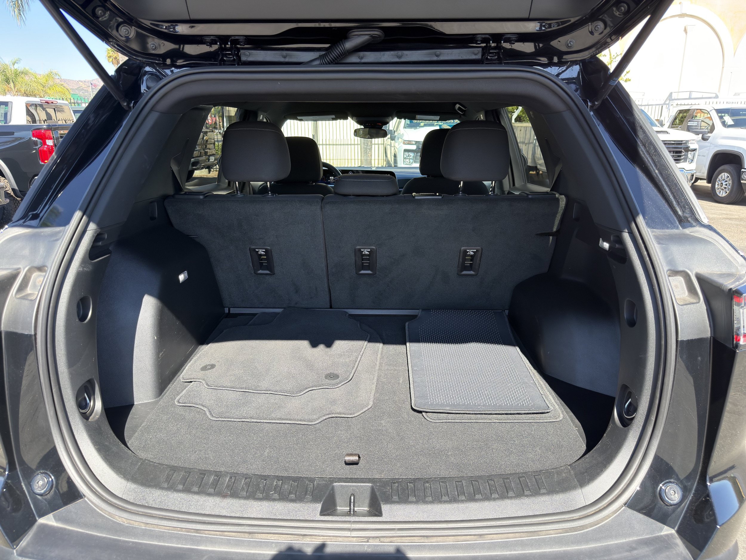 Used 2026 Chevrolet Equinox LT FWD image 15