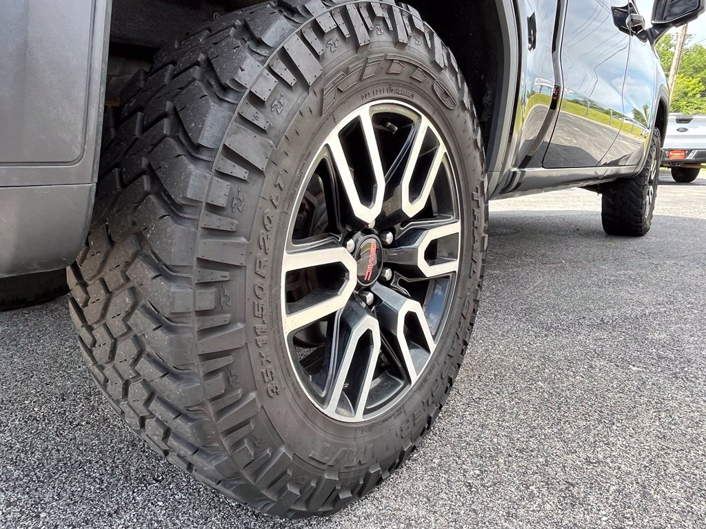 Used 2020 GMC Sierra 1500 AT4 w/ AT4 Premium Package AWD/4WD image 12