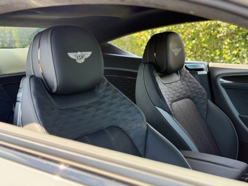 Used 2025 Bentley Continental GT Speed AWD/4WD image 28