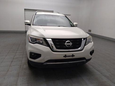 Used 2017 Nissan Pathfinder SL FWD image 14