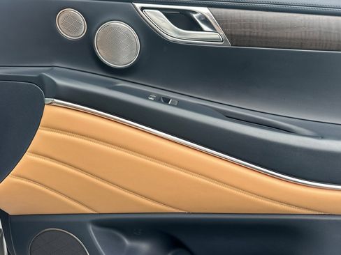 Used 2023 Genesis GV80 2.5T w/ Advanced Package image 20