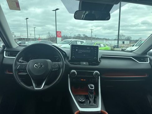 Used 2020 Toyota RAV4 Adventure image 23