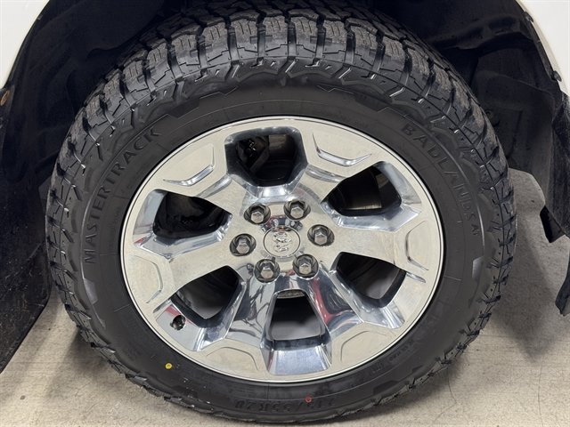Used 2020 RAM 1500 Big Horn AWD/4WD image 9