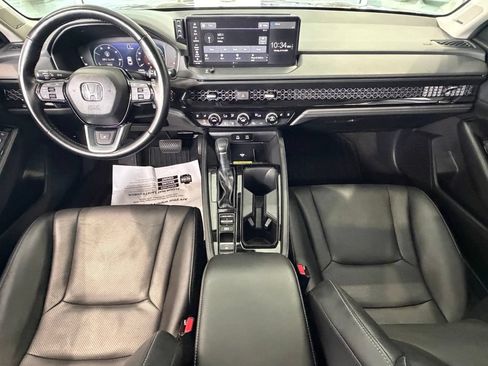 Used 2025 Honda Accord Touring image 32