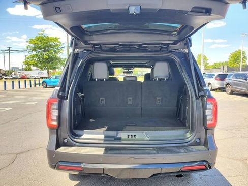 Used 2023 Ford Expedition Limited AWD/4WD image 27
