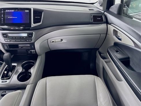 Used 2018 Honda Pilot EX-L image 37