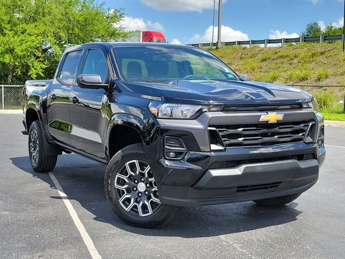 Used 2023 Chevrolet Colorado LT w/ LT Convenience Package II image 1