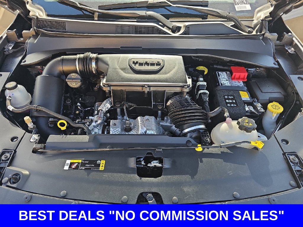 Used 2023 Jeep Compass Latitude w/ Sun and Sound Group AWD/4WD image 30