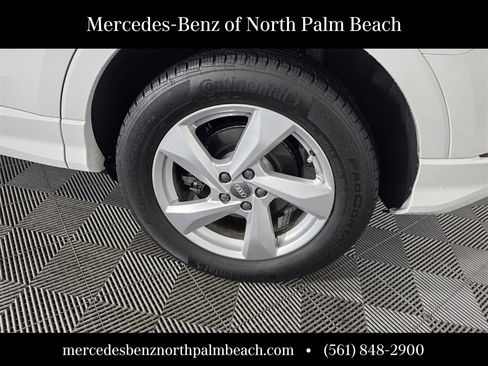 Used 2020 Audi Q3 2.0T Premium Plus w/ Premium Plus Package image 14