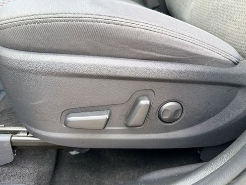 Used 2023 Hyundai Santa Fe SEL FWD image 16