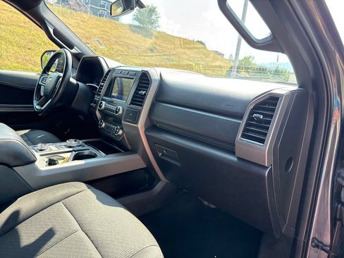 Used 2020 Ford Expedition XLT AWD/4WD image 31