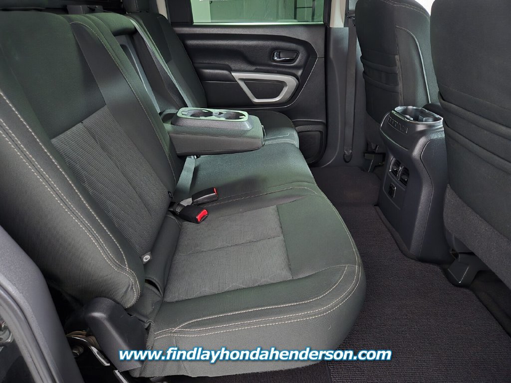 Used 2017 Nissan Titan SV RWD image 19