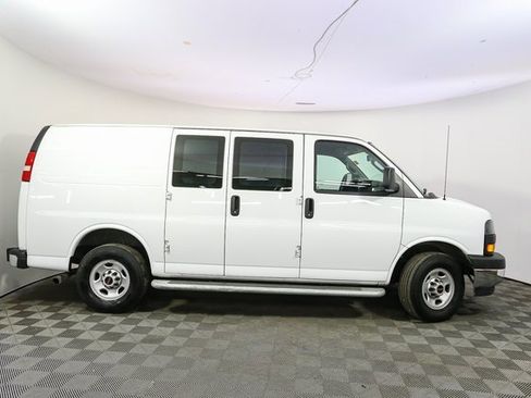 Used 2024 GMC Savana 2500 w/ Driver Convenience Package image 13