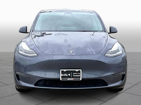 Used 2023 Tesla Model Y image 4