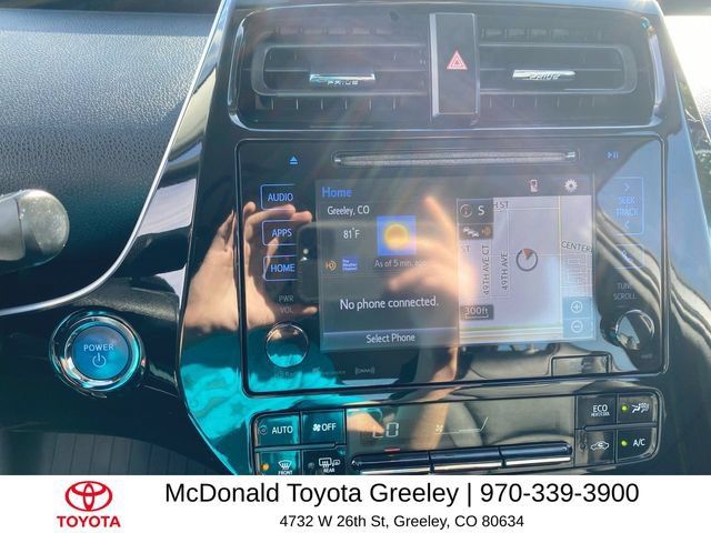 Used 2017 Toyota Prius Four FWD image 16