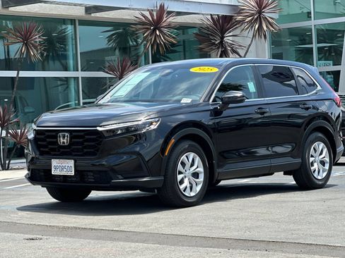Used 2025 Honda CR-V LX image 8