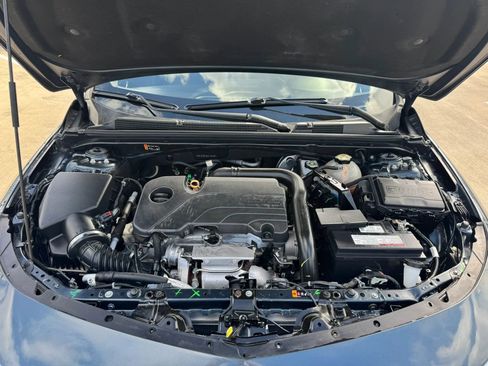 Used 2020 Chevrolet Malibu LS image 15