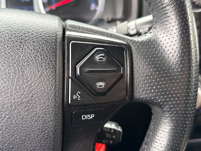 Used 2018 Toyota 4Runner TRD Off-Road AWD/4WD image 29